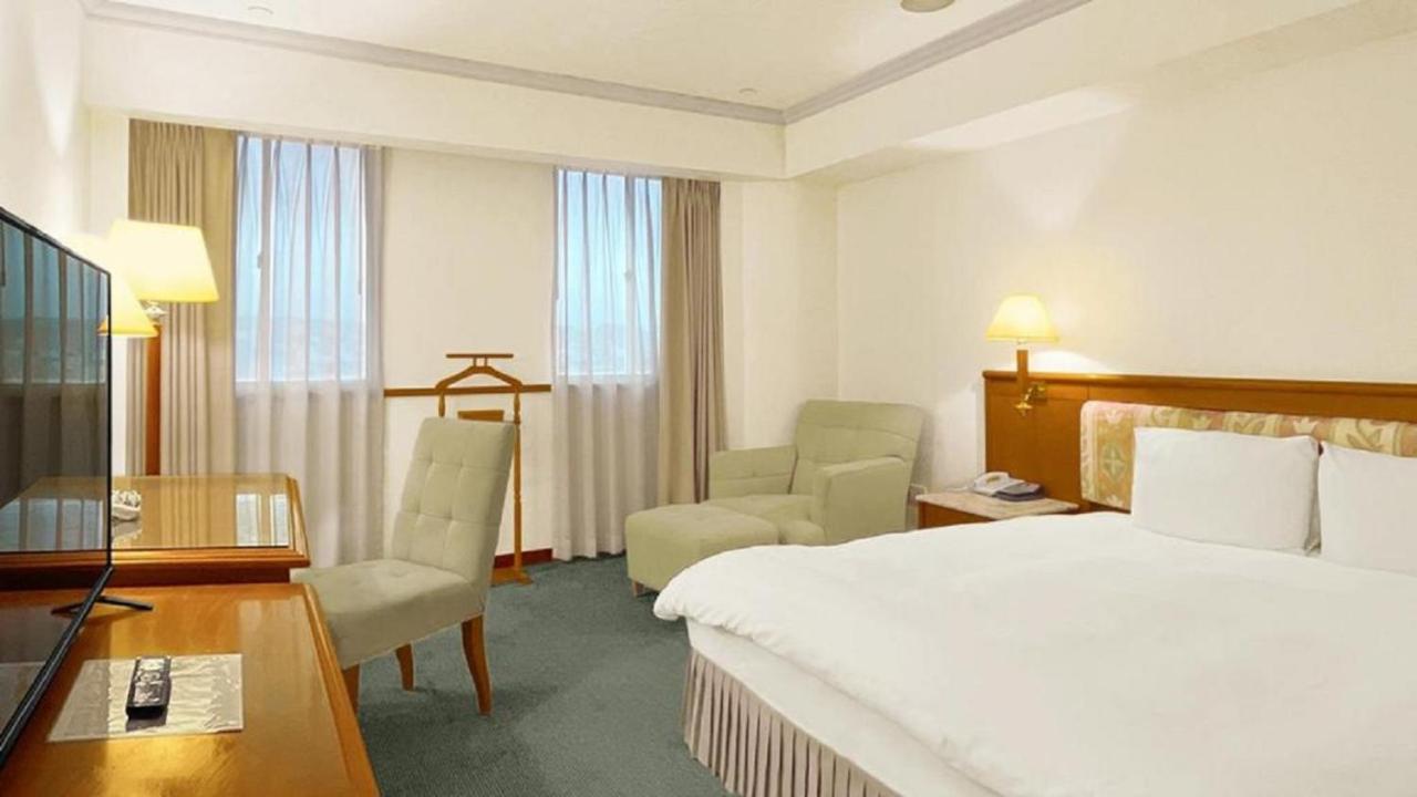 Hotel Avenue Sin-ču Exteriér fotografie