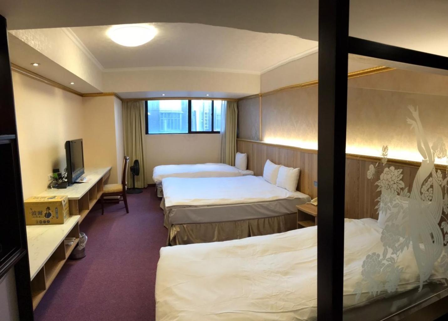 Hotel Avenue Sin-ču Pokoj fotografie