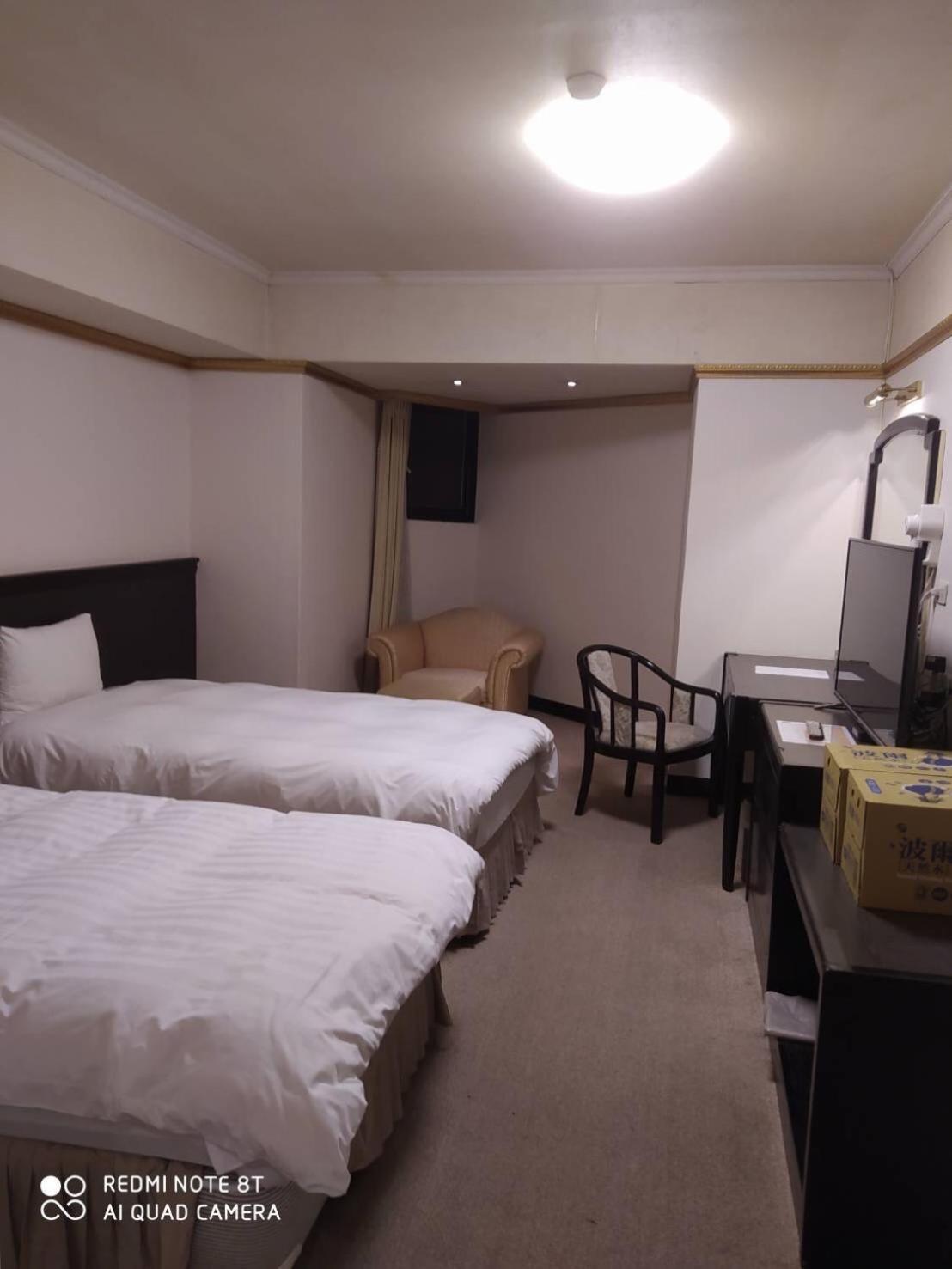 Hotel Avenue Sin-ču Pokoj fotografie
