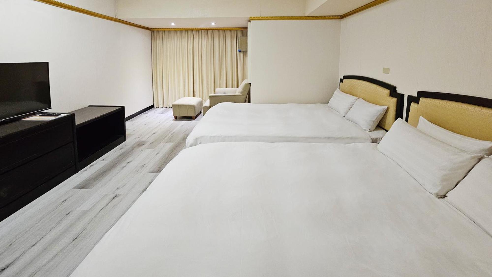 Hotel Avenue Sin-ču Pokoj fotografie